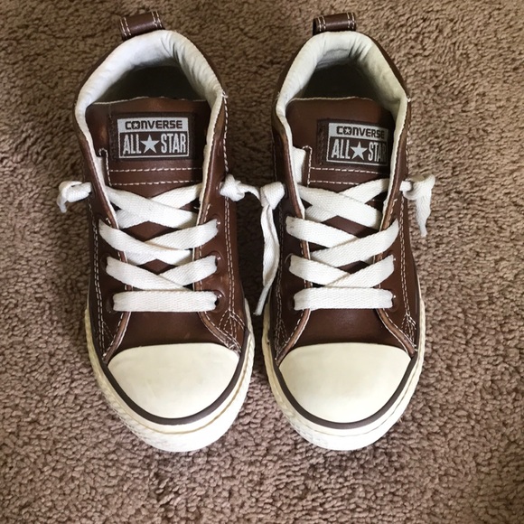 boys leather converse